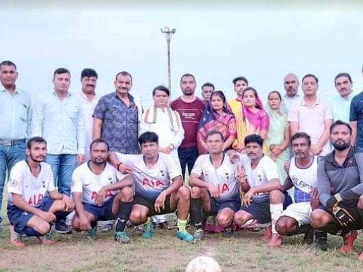 After defeating Indo club, Azad club became the ruler of football, 16 ...