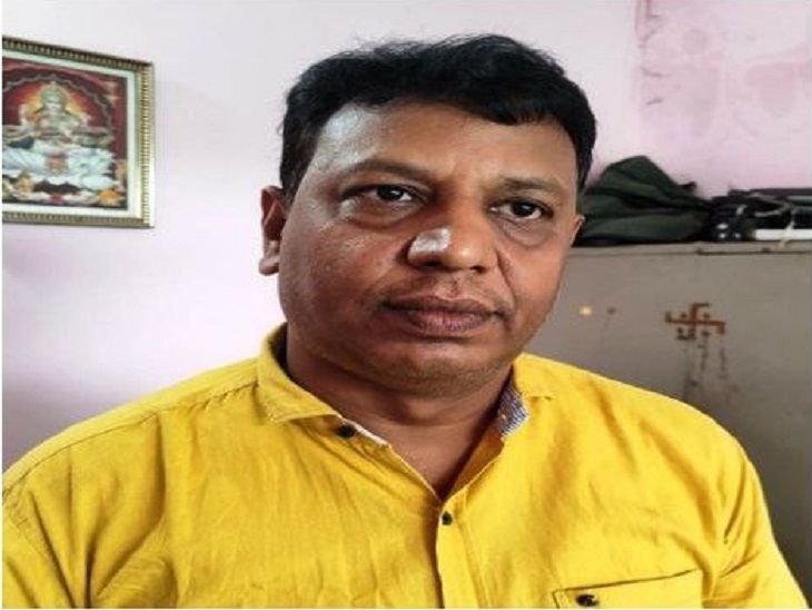 6-thousand-rupees-were-sought-in-the-name-of-transfer-and-making-loan