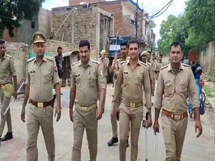 Police and PAC guarded in the sensitive area of the city, monitoring ...