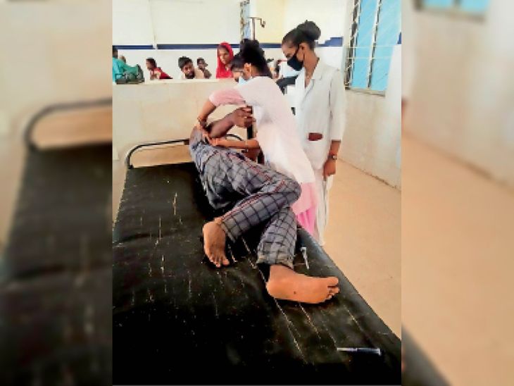 The person who takes the injured in the accident to the hospital will ...