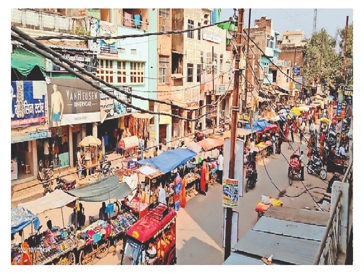 Preparations to make the road leading from Bangla Bazar, Book Bazar