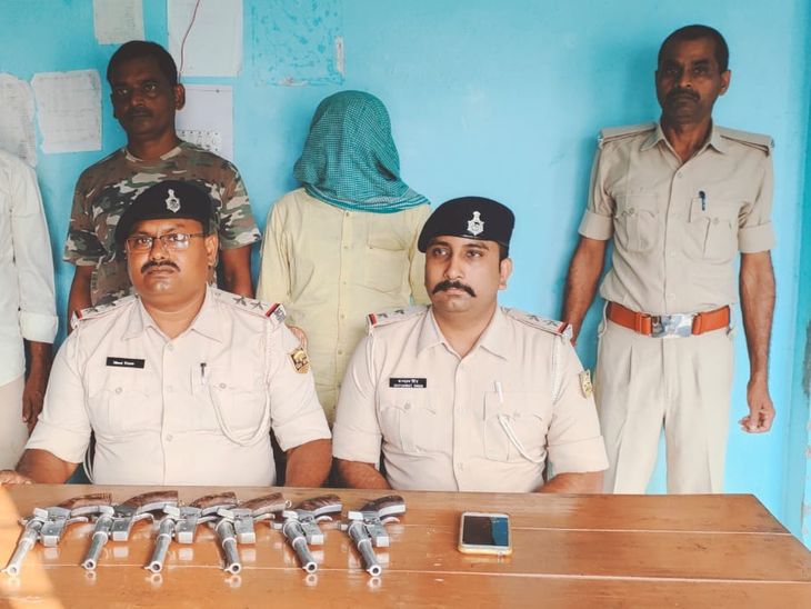 Khagaria police took action, caught one during delivery, 2 smugglers ...