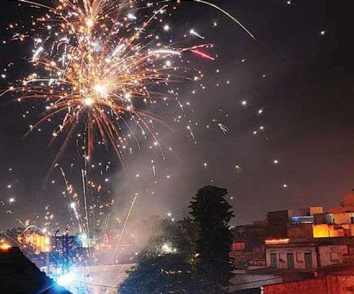Administration has issued time for bursting and selling firecrackers ...