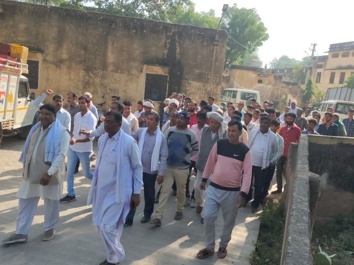 Mandi Union took out a rally and submitted a memorandum to the SDM ...