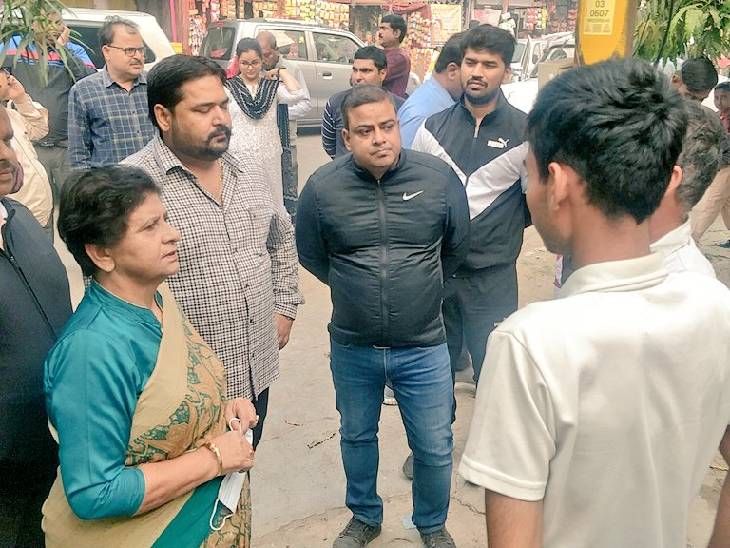 Campaign launched in Hind Nagar, Kanpur Road Sector D, water sample