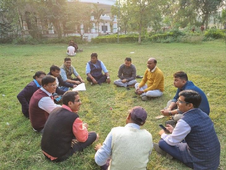 Block development officers across the district opened the front, will ...