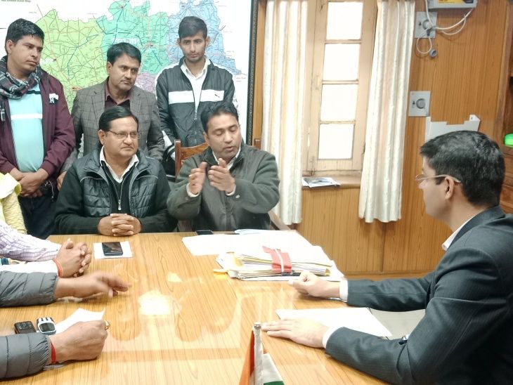 Demand for payment of crop insurance claims and supply of electricity