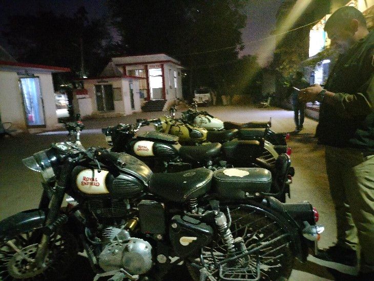 The sound of the bullet was being removed from the silencer of the