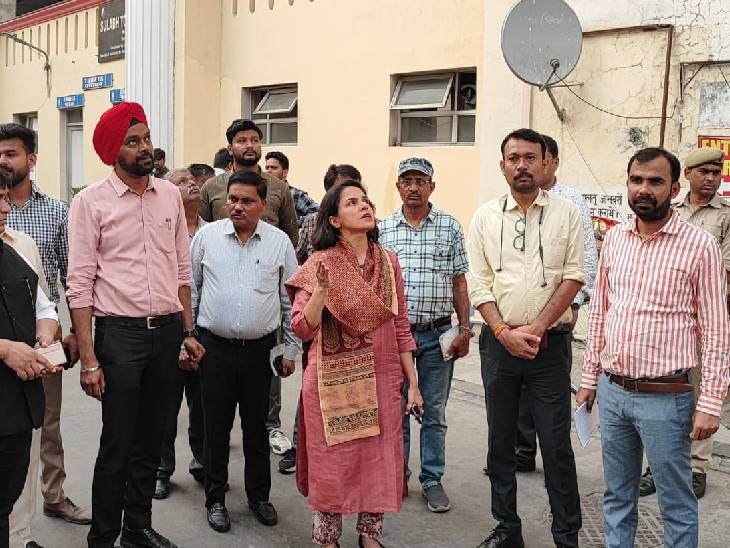 Roshan Jacob found in the investigation that six lifts in 8 were ...