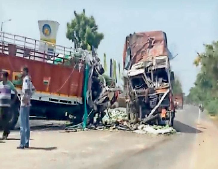 1 dead, 2 injured in head-on collision between truck and canter ...