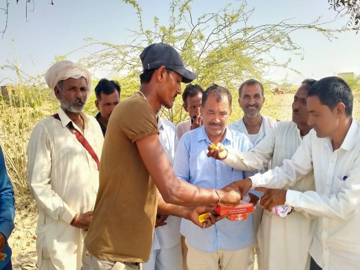 District administration gave land in Mool Sagar village, distributed ...