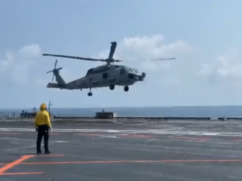 MH-60 Romeo Helicopter Features; Indian Navy INS Vikrant Anti Submarine ...