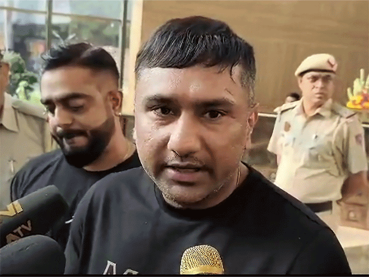 Honey Singh Security Update; Gangster Goldie Brar Voice Note to Rapper