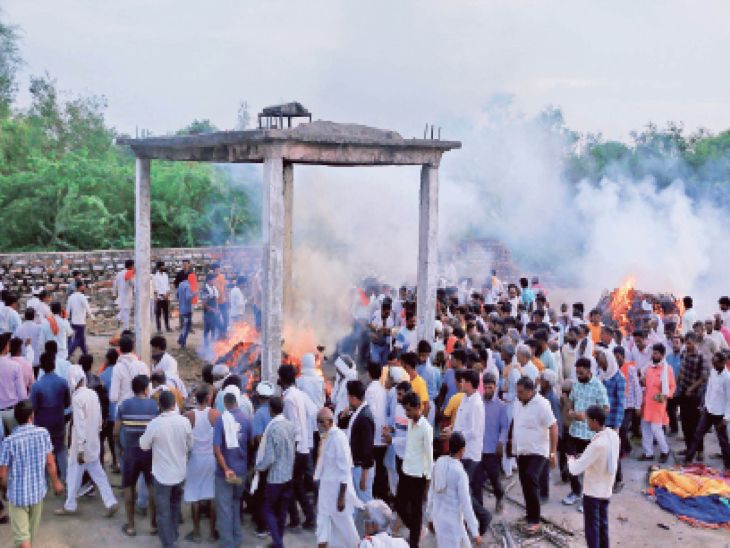 The funeral pyre of the bride's grandmother and cousin was raised, and