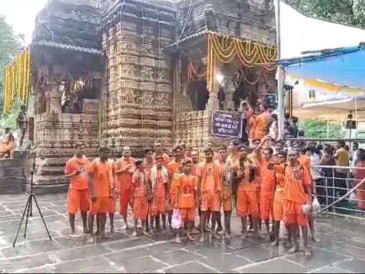 Crowd of devotees thronging the ancient Bhoramdev temple, the temple ...
