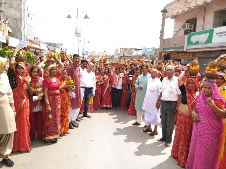 251 women took out Kalash Yatra in Shahpura, Shiva Mahapuran story ...