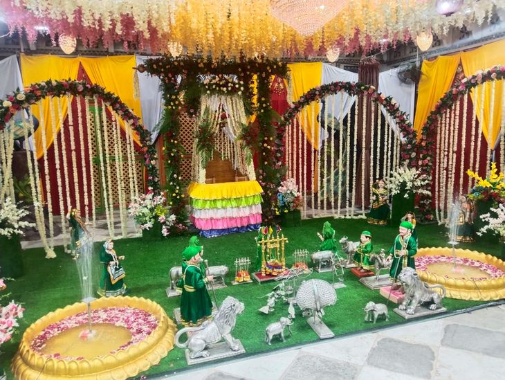 Manorath in Adhikamas: Shrinathji Prabhu steals butter in Rajbhog's ...