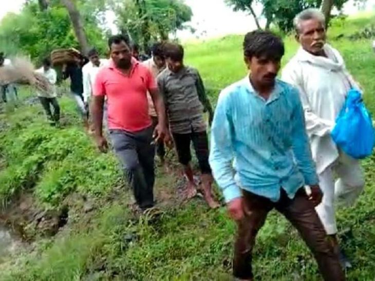 The villagers of Chhapri said - the village is far from development ...