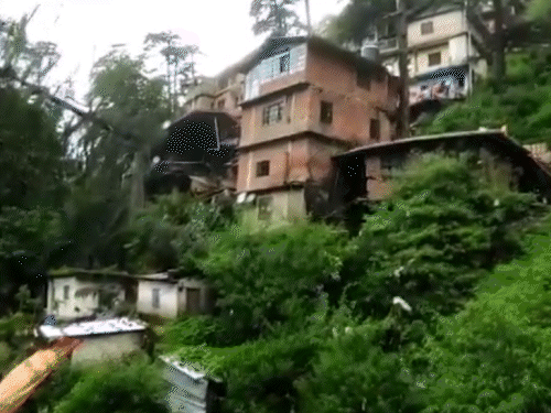 Himachal Shimla Shiv Babri temple collapses; Baluganj | Land Slide ...