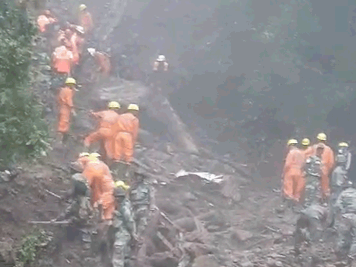 Himachal: Shimla Shiv Babri temple collapses; Land Slide | Rescue ...
