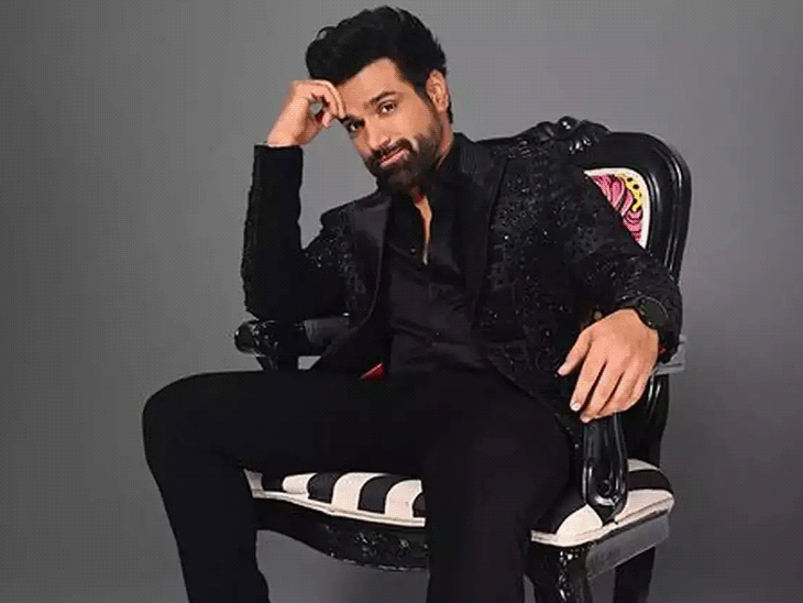 Ritwik Dhanjani Interview; Speaks About Lost and Found in Singapore Look