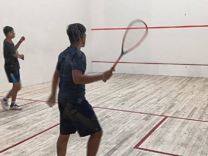 Squash Racket Championship started