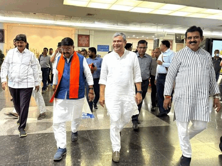 60-feet-wide-roof-plaza-will-be-built-at-indore-railway-station