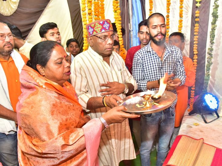 Mayor Malti Rai celebrated Mahanavami festival in Ashoka Garden ...