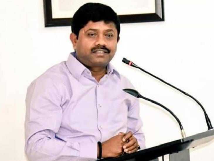 minister-nandi-told-akhilesh-the-meaning-of-familyism