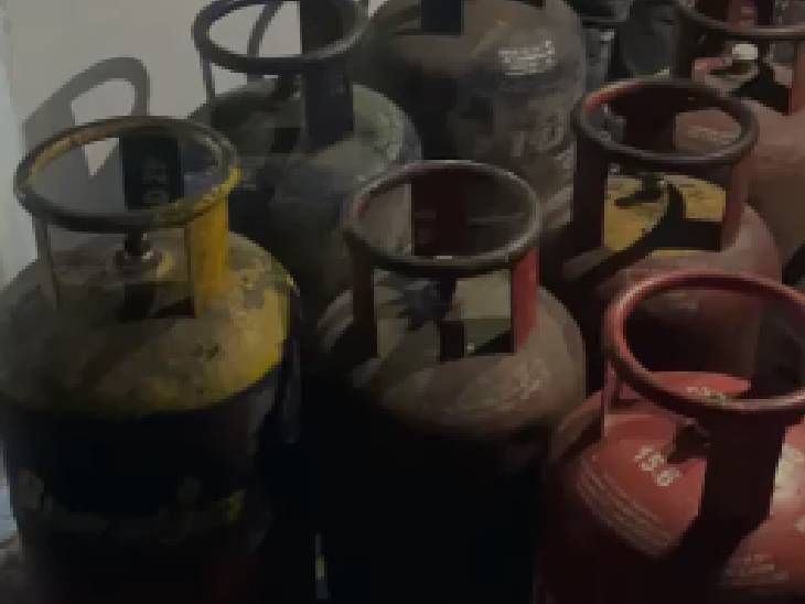 Cylinder burst during gas refilling in Shahpura भोपाल के शाहपुरा में