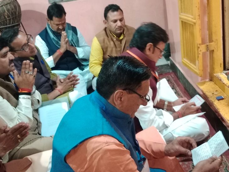 Rajendra Rathore visited Hanumangarhi Balaji Maharaj | राजेंद्र राठौड़ ...