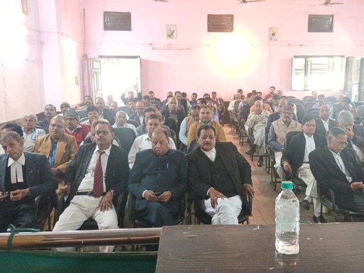Bar Association's election bugle sounded in Hardoi हरदोई में बार