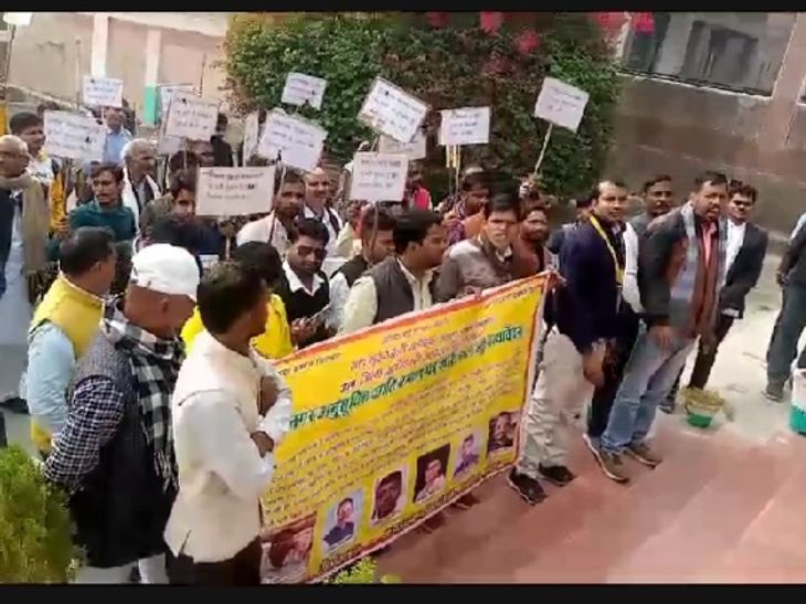 demand-to-issue-dhangar-caste-certificate