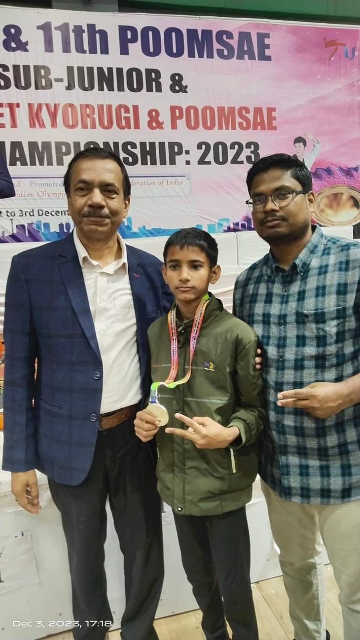 Divine's Rajesh gets silver medal in Sub Junior National Taekwondo | सब ...