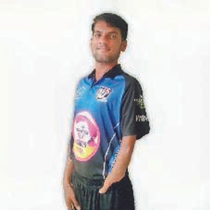 Ujjain's Makhan Singh Rajput selected in Indian disabled cricket team ...