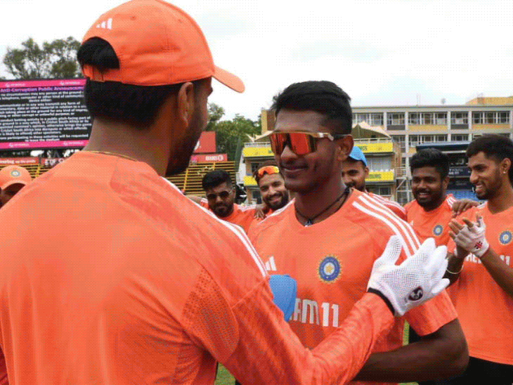 दक्षिण अफ्रीका ने 3 गेंदों में 3 विकेट खोए: साई सुदर्शन भारत के 400वें इंटरनेशनल खिलाड़ी बने, गायकवाड़ ने कैच छोड़ा;  क्षणों