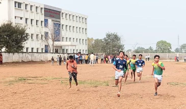 Manish and Sarita stood first in shot put, Roshan and Bhumika stood ...