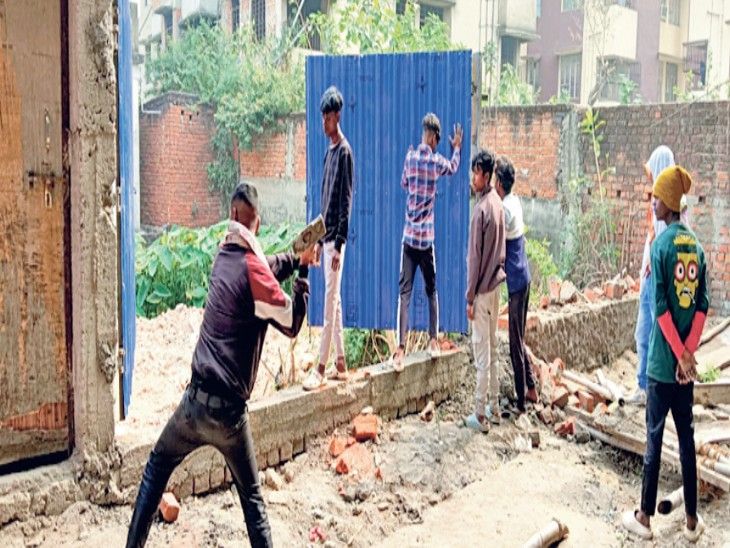 Fight between two parties over possession of land