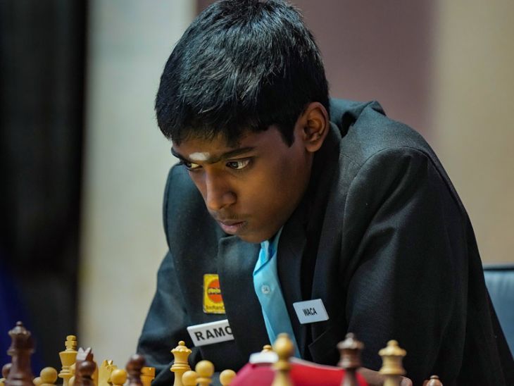 प्रग्गनानंद भारत के नंबर एक शतरंज खिलाड़ी बने: उन्होंने विश्वनाथन आनंद को पीछे छोड़ा;  उन्होंने टाटा स्टील मास्टर्स टूर्नामेंट के चौथे दौर में विश्व चैंपियन को हराया।