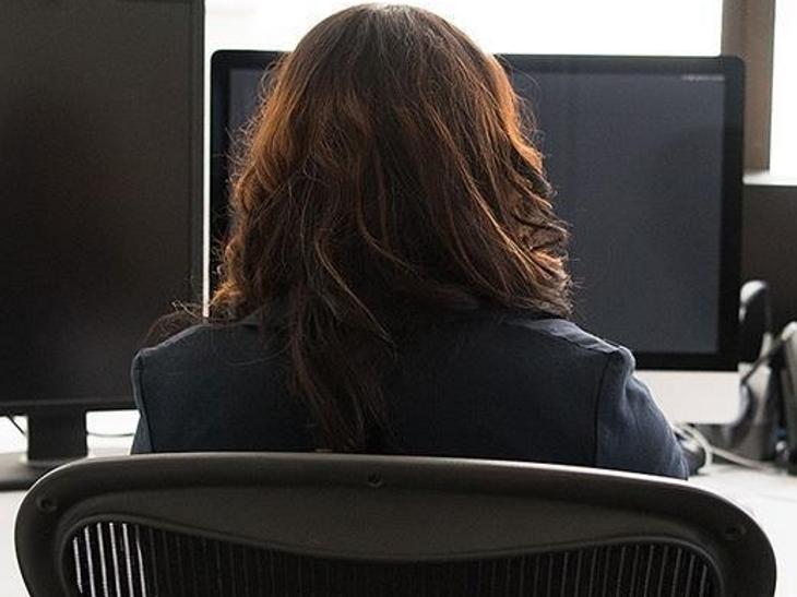 Australia Work Law Bill | Australian Boss Can’t Force workers to Pick Up the Call after duty hours | ऑस्ट्रेलिया में नया वर्किंग लॉ बिल: ऑफिस के बाद बॉस का फोन भी उठाना जरूरी नहीं; 20 देशों में वर्क-लाइफ बैलेंस कानून है
