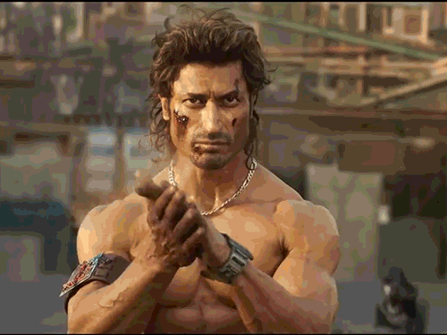7 worldwide choreographers designed the motion sequences of Vidyut Jammwal Crakk | 7 इंटरनेशनल कोरियोग्राफर्स ने डिजाइन किए ‘क्रैक’ के एक्शन सीक्वेंस: फिल्म में BMX साइकिलिंग, रोलरब्लेडिंग और हैंड-टू-हैंड कॉम्बैट करते दिखेंगे विद्युत, 23 फरवरी को होगी रिलीज