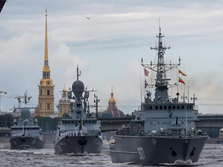 China-Russia Iran Navy Exercise Update; Middle East Tension | Israel Hamas War | चीन-रूस के साथ नेवी एक्सरसाइज करेगा ईरान: मार्च के आखिर में होने वाली ड्रिल के लिए कई देशों को न्योता; नाटो को जवाब की तैयारी