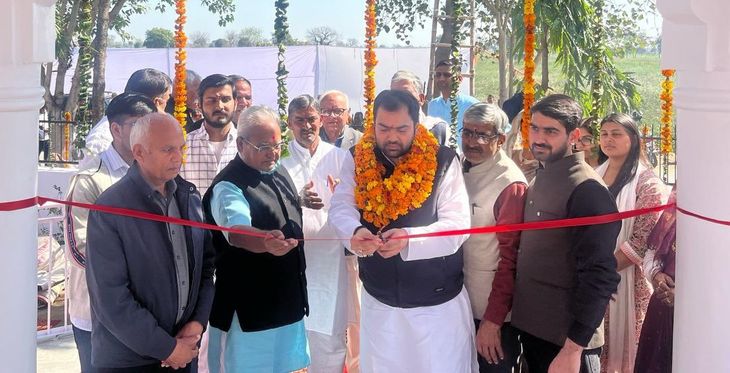 MLA Chiranjeev Rao unveiled the statue of Phulvati in Gindokhar ...