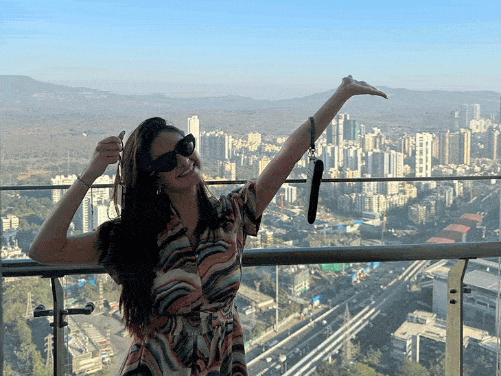21 yr previous Anushka Sen purchased a second home | 21 साल की अनुष्का सेन ने खरीदा दूसरा घर: बोलीं-55वें फ्लोर से दिखता है मुंबई का बेहतरीन नजारा, चाबियां मिलीं तो मम्मी-पापा भावुक हो गए थे