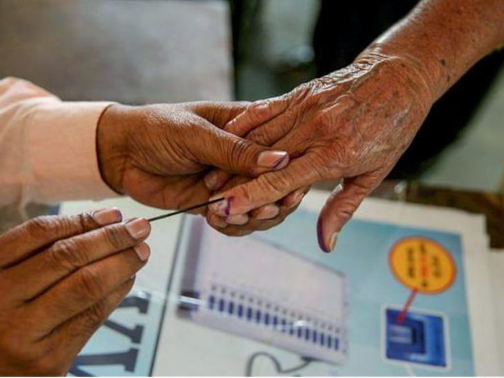 India Pakistan Vs Norway Economist Democracy Ranking List Update | दावा- भारत के लोकतंत्र में खामियां: 167 देशों में 41वीं रैंकिंग मिली; पाकिस्तान 11 पायदान खिसकर तानाशाही की कैटेगरी में आया