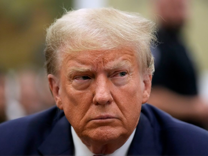 Trump seeks to dismiss Mar-a-Lago classified documents case | ट्रम्प ने सीक्रेट डॉक्यूमेंट केस खारिज करने की अपील की: वकील बोले- उन्हें प्रेसिडेंट इम्यूनिटी मिलनी चाहिए; FBI को टॉयलेट में मिले थे दस्तावेज