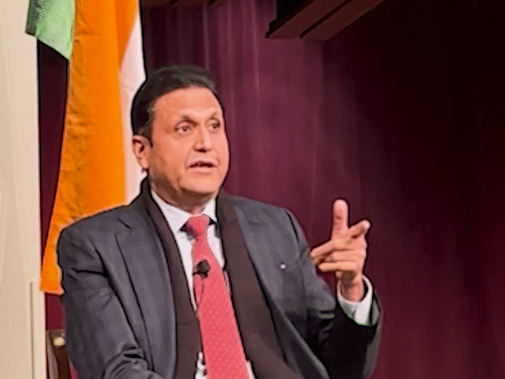 Dainik Bhaskar Director Girish Agarwal at india rising conference at Harvard university | हार्वर्ड यूनिवर्सिटी में इंडिया राइजिंग सेशन: दैनिक भास्कर ग्रुप के डायरेक्टर गिरीश अग्रवाल बोले- रियल जर्नलिज्म के कारण अखबार ज्यादा भरोसेमंद