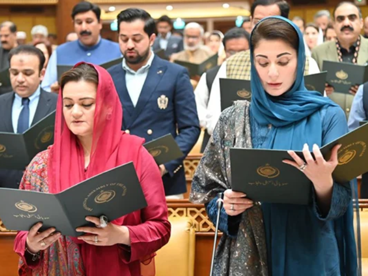 Maryam Nawaz set to become first woman CM of Pakistan’s Punjab provincial assembly | मरियम बनीं पाकिस्तान के पंजाब प्रांत की पहली महिला मुख्यमंत्री: PTI सांसदों के हंगामे के बीच ली शपथ; कहा- जनता को शुक्रिया