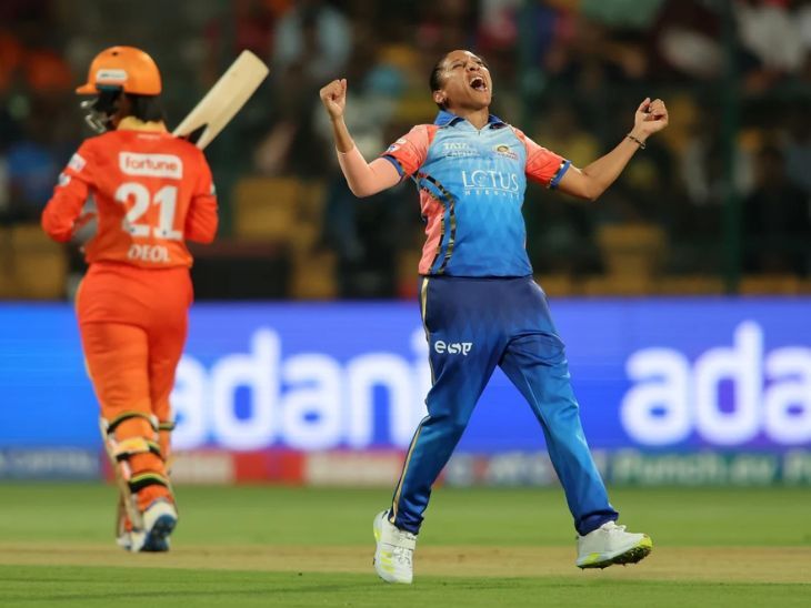 गुजरात ने मुंबई को दिया 127 रनों का लक्ष्य: तनुजा कंवर ने सर्वाधिक 28 रन बनाए, अमेलिया केर ने 4 विकेट लिए.