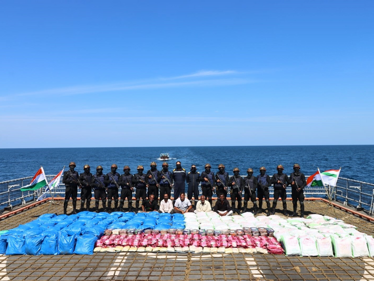 Arabian Sea Drug Smuggling; Gujarat ATS Navy Joint Operation Update